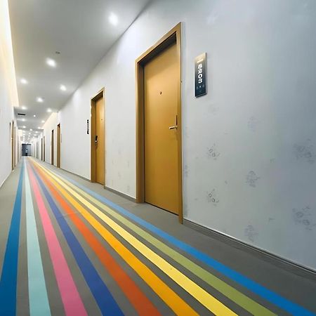 Shell Hotel Luzhou Longmatan District Dujia Street Riverside Extérieur photo